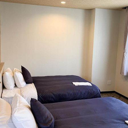 Hotel Livemax Budget Hiratsuka Ekimae Экстерьер фото